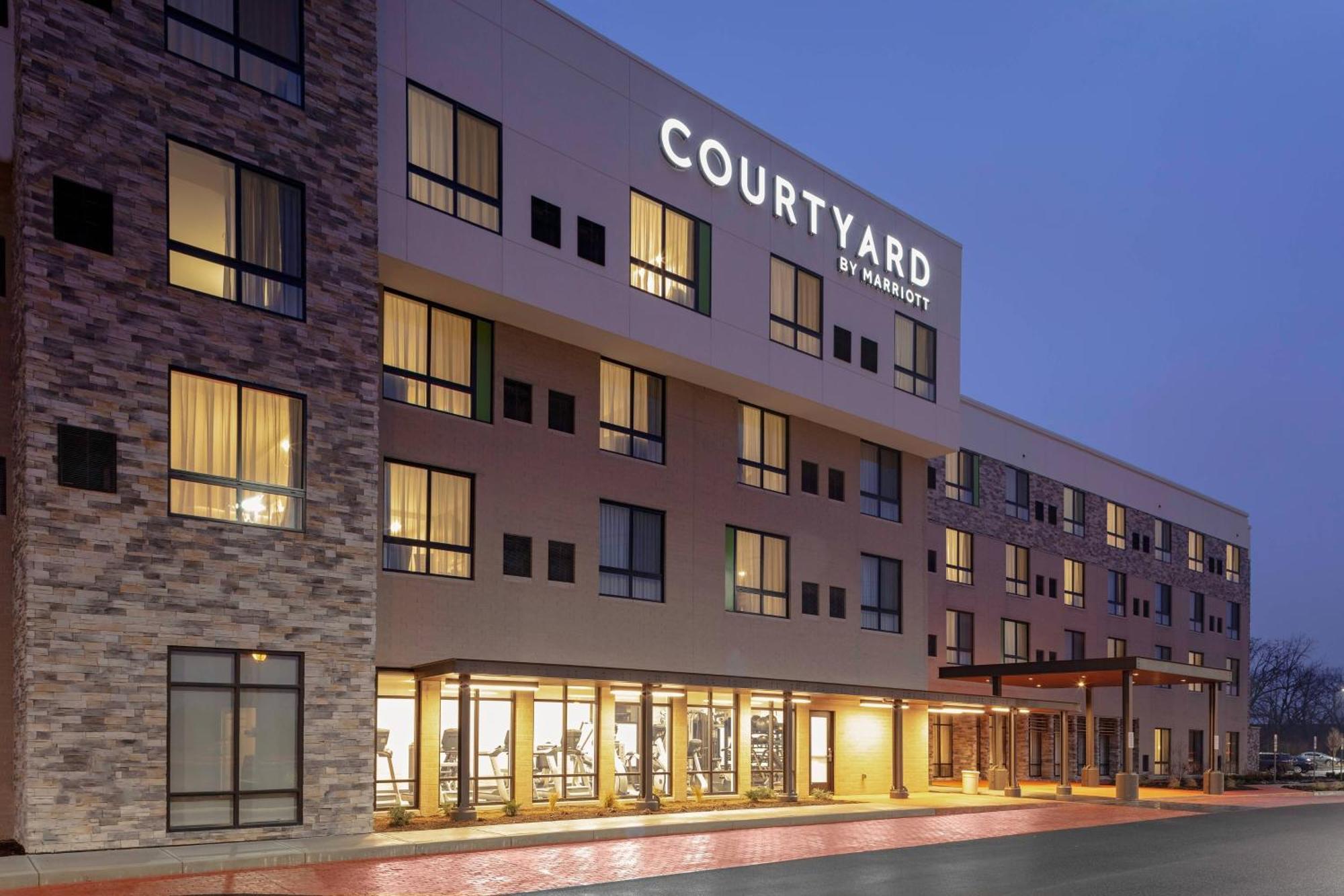 Courtyard Cincinnati Mason Exteriér fotografie